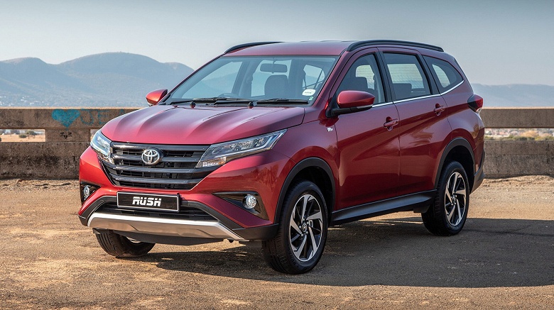 Большой семиместный кроссовер Toyota с расходом 6 л на 100 км — гораздо дешевле аналогов из Китая. В России подешевели Toyota Rush - 1 Большой семиместный кроссовер Toyota с расходом 6 л на 100 км — гораздо дешевле аналогов из Китая. В России подешевели Toyota Rush