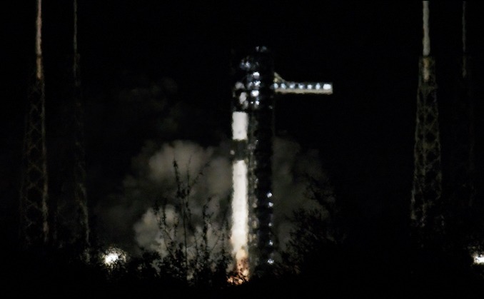 Ракета Falcon 9 прошла ключевой тест перед запуском Crew-12: экипаж готовится к восьми месяцам на МКС - 1 Ракета Falcon 9 прошла ключевой тест перед запуском Crew-12: экипаж готовится к восьми месяцам на МКС