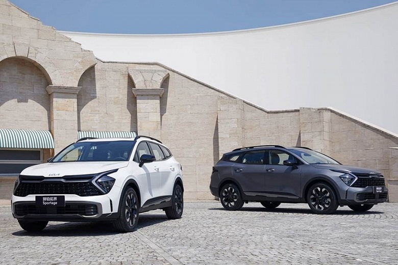У дилеров появились кроссоверы Kia Sportage 2026, цены доходят до 5,5 млн рублей - 1 У дилеров появились кроссоверы Kia Sportage 2026, цены доходят до 5,5 млн рублей