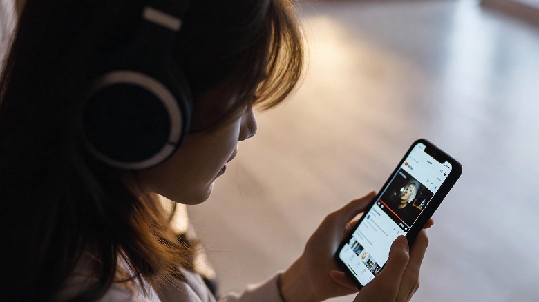 Google ограничивает бесплатный доступ к текстам песен в YouTube Music - 1 Google ограничивает бесплатный доступ к текстам песен в YouTube Music