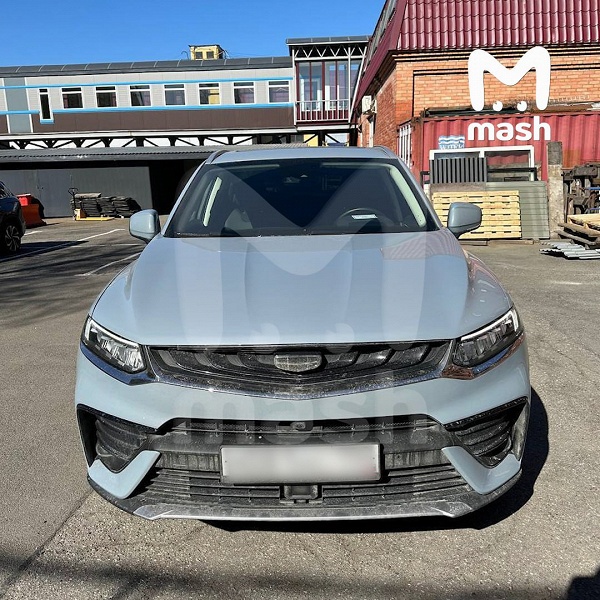 Владелец Geely Tugella с неработающей беспроводной зарядкой и хрустящей подвеской отсудил у дилера 45 млн рублей - 1 Владелец Geely Tugella с неработающей беспроводной зарядкой и хрустящей подвеской отсудил у дилера 45 млн рублей