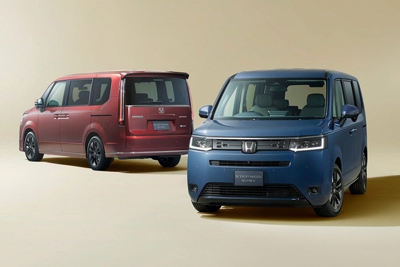 Японский минивэн за 3 млн рублей: в России начали принимать заказы на Honda Stepwgn 2026 года