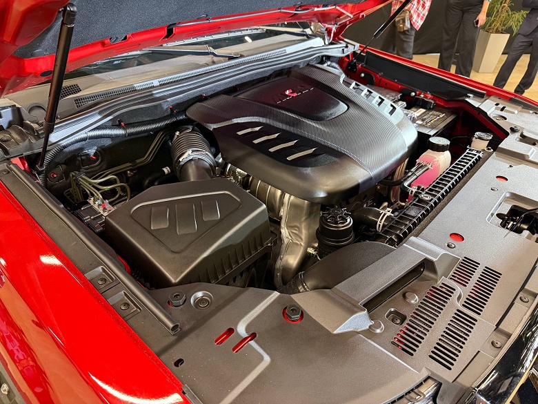 Американский стиль, возможность буксировки прицепов до 3 тонн, розетка 220 В, гарантия 3 года или 150 тыс. км: в России представили Foton Tunland G9 - 5 Американский стиль, возможность буксировки прицепов до 3 тонн, розетка 220 В, гарантия 3 года или 150 тыс. км: в России представили Foton Tunland G9