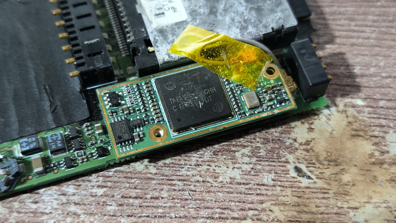 В 2004 году, наличие Wi-Fi было очень диковинной опцией, но уже к 2009-2010 она стала просто мастхэв