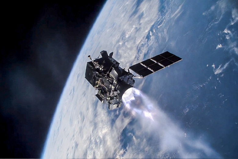 Бывший инженер SpaceX планирует доказать, что воду можно использовать как ракетное топливо - 1 Бывший инженер SpaceX планирует доказать, что воду можно использовать как ракетное топливо