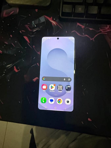 Samsung Galaxy S26 Plus появился в продаже задолго до анонса. Craigslist предлагает новинку за 1650 долларов - 2 Samsung Galaxy S26 Plus появился в продаже задолго до анонса. Craigslist предлагает новинку за 1650 долларов