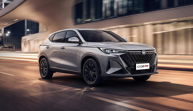 В России стартовали продажи Changan CS35 Max: сильно улучшенное оснащение, адаптация для России и 5 лет гарантии — за 2,6 млн рублей - 1 В России стартовали продажи Changan CS35 Max: сильно улучшенное оснащение, адаптация для России и 5 лет гарантии — за 2,6 млн рублей