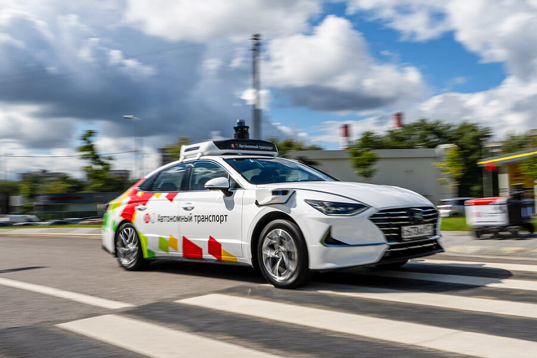 100 роботакси появится в &laquo;Яндекс Go&raquo;: Яндекс выведет 200 беспилотных легковых авто на дороги России до конца года