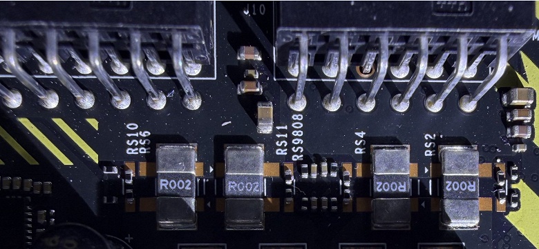 Как минимум несколько экземпляров MSI GeForce RTX 5090 Lightning за 5000 долларов имеют не полностью пропаянные соединения разъёма питания - 2 Как минимум несколько экземпляров MSI GeForce RTX 5090 Lightning за 5000 долларов имеют не полностью пропаянные соединения разъёма питания