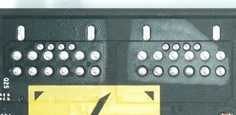 Как минимум несколько экземпляров MSI GeForce RTX 5090 Lightning за 5000 долларов имеют не полностью пропаянные соединения разъёма питания - 3 Как минимум несколько экземпляров MSI GeForce RTX 5090 Lightning за 5000 долларов имеют не полностью пропаянные соединения разъёма питания