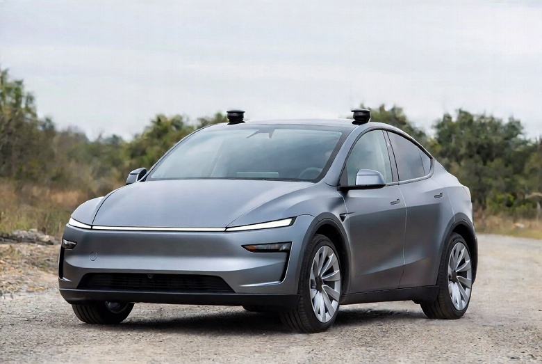 Больше не &laquo;автопилот&raquo;. Илон Маск сдался, а Tesla прекратила использовать термин, чтобы избежать запрета на продажи машин в Калифрнии