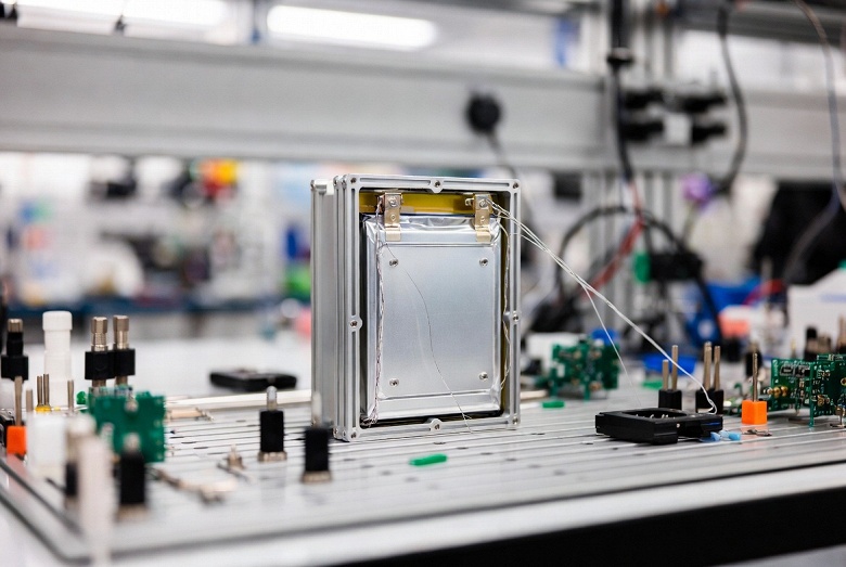 Всё ради ускорения производства твердотельных батарей: Samsung SDI планируют продать долю в Samsung Display за 6,9 млрд долларов