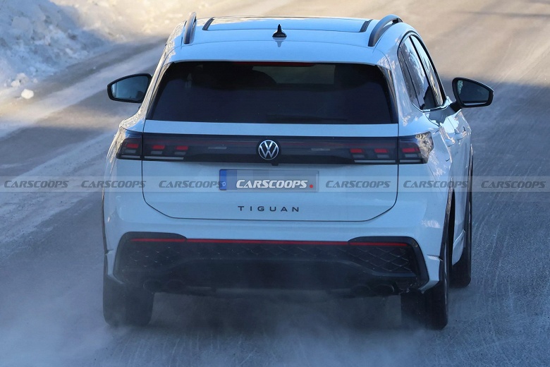 Конкурент Toyota RAV4 GR Sport от Volkswagen: опубликованы фото нового Volkswagen Tiguan R - 4 Конкурент Toyota RAV4 GR Sport от Volkswagen: опубликованы фото нового Volkswagen Tiguan R