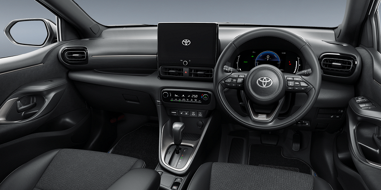 Представлены Toyota Yaris 2026 и Toyota Yaris Cross 2026: гибридная силовая установка и два варианта полного привода