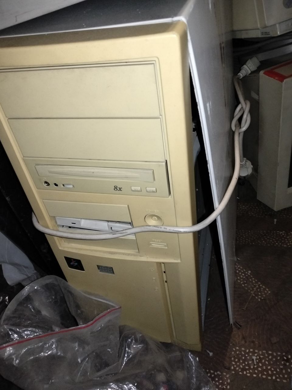 Что на самом деле показывал индикатор частоты ЦП на корпусе? - 13