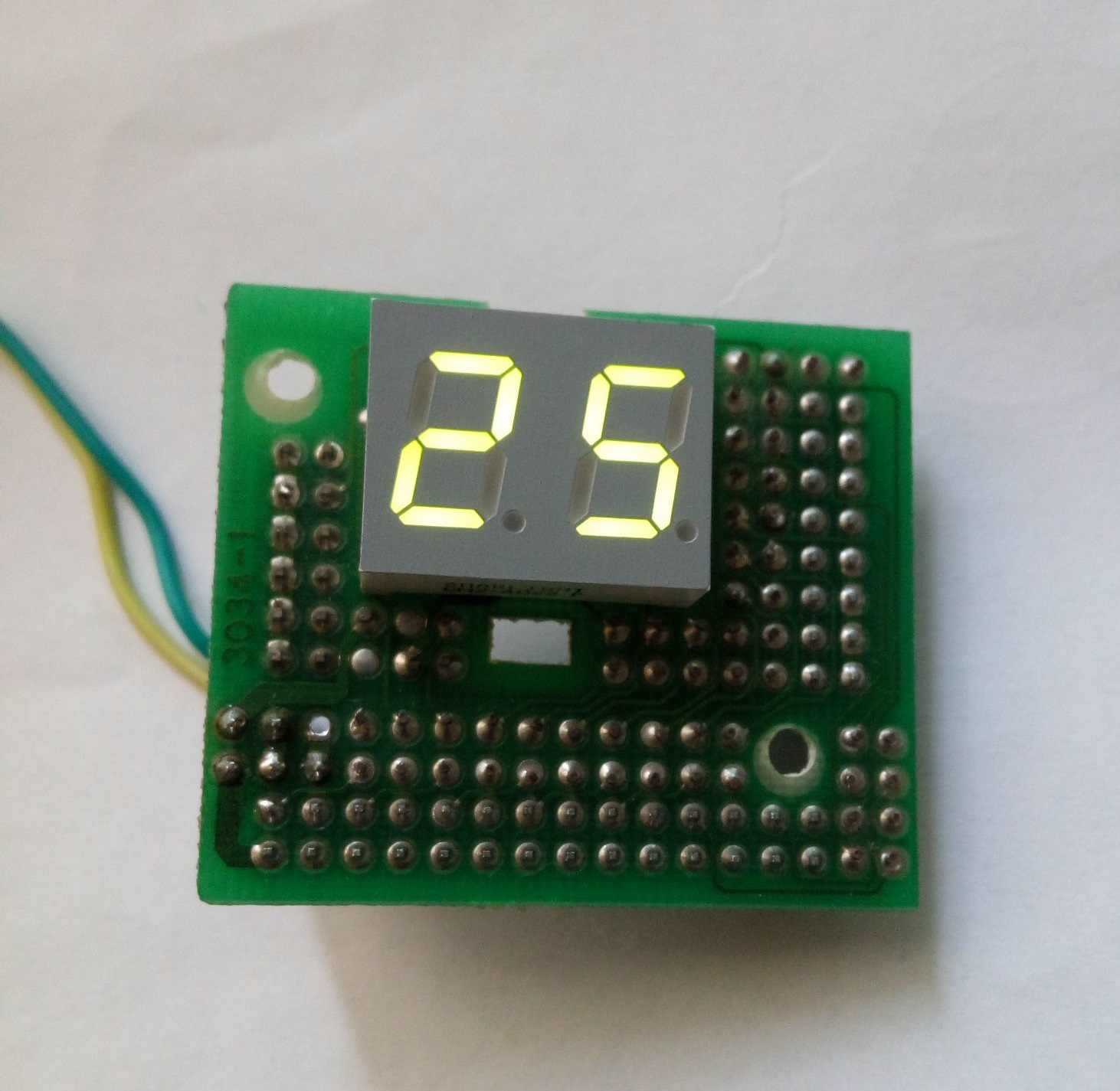 Что на самом деле показывал индикатор частоты ЦП на корпусе? - 22