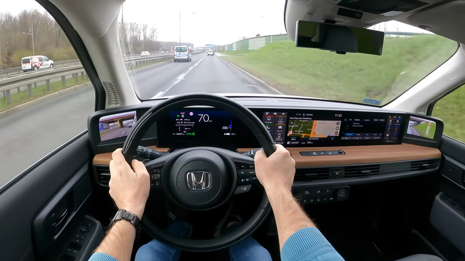 Киберпанк переоценён: почему современные автомобили менее практичные, чем их собратья двадцатилетней давности? - 18 Киберпанк переоценён: почему современные автомобили менее практичные, чем их собратья двадцатилетней давности? - 18