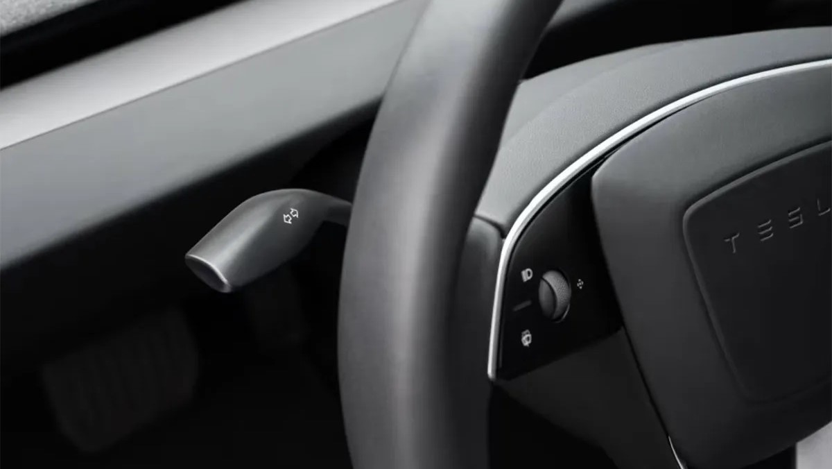 Киберпанк переоценён: почему современные автомобили менее практичные, чем их собратья двадцатилетней давности? - 27 Киберпанк переоценён: почему современные автомобили менее практичные, чем их собратья двадцатилетней давности? - 27