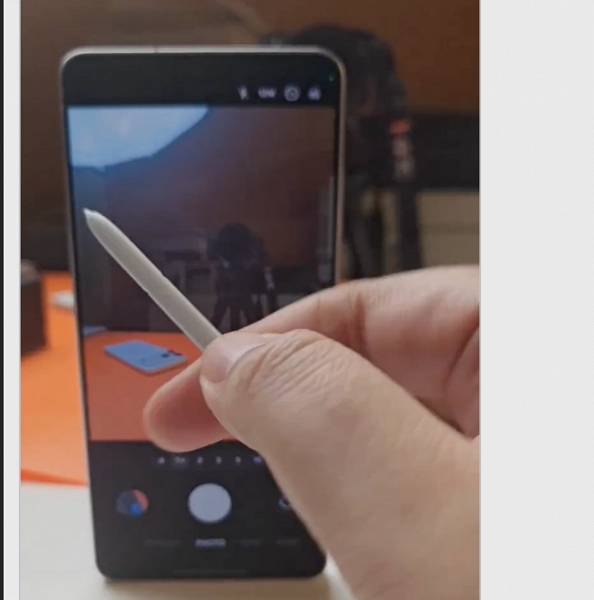 Стилус Samsung Galaxy S26 Ultra не поддерживает управление затвором камеры по Bluetooth: это показали вживую - 1 Стилус Samsung Galaxy S26 Ultra не поддерживает управление затвором камеры по Bluetooth: это показали вживую