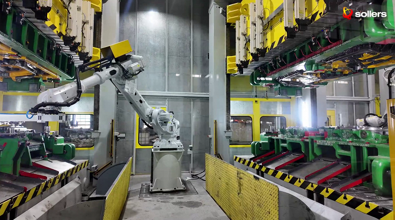 УАЗ показал передовую прессовую линию &mdash; на ней будут выпускать новейший рамный внедорожник Sollers, а в перспективе &mdash; и &laquo;Патриот&raquo;