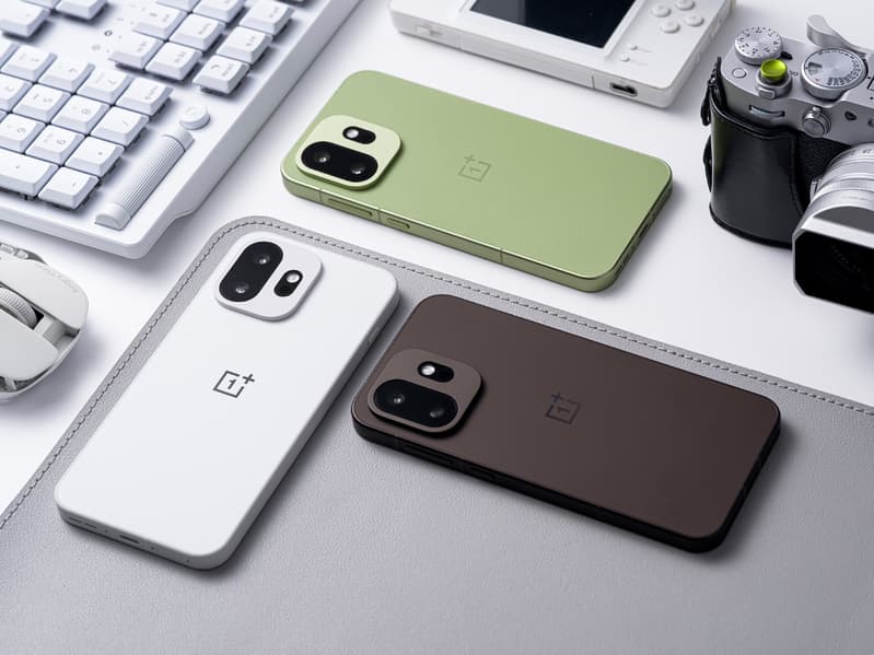 Компактный флагман с гигантской батареей и отличной камерой: все версии OnePlus 15T показали на общих снимках - 1