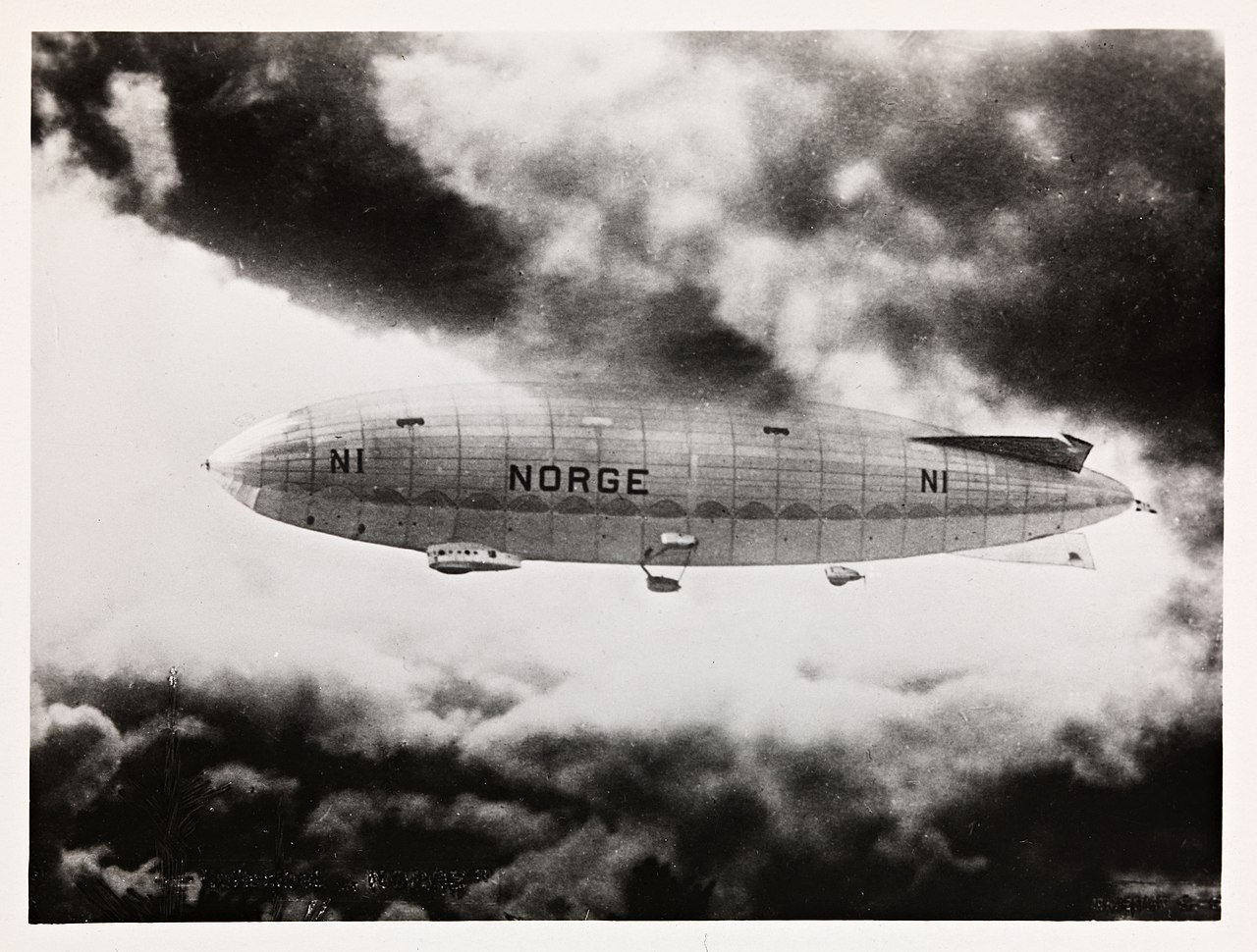 «Норвегия» идёт в облачности