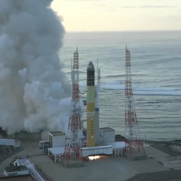 Подразделение Mitsubishi включило двигатели своей космической ракеты - 1 Подразделение Mitsubishi включило двигатели своей космической ракеты - 1