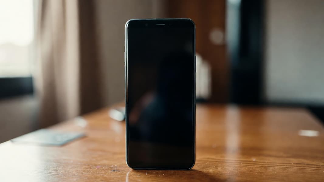 165 Гц уже освоили, дальше — 200 Гц и выше: новый смартфон Iqoo с высокой частотой кадров выйдет уже в марте - 1