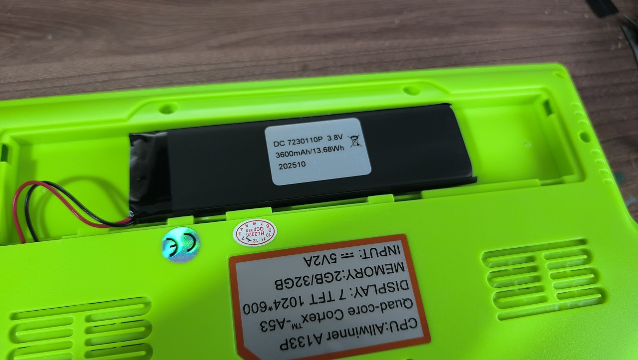 Я купил ноутбук за 6.000 рублей на AliExpress, да ещё и на ARM. Что за экзотику предлагают китайцы за 60$? - 12