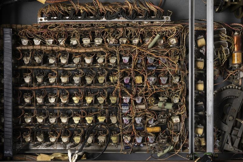 Тесей изнутри