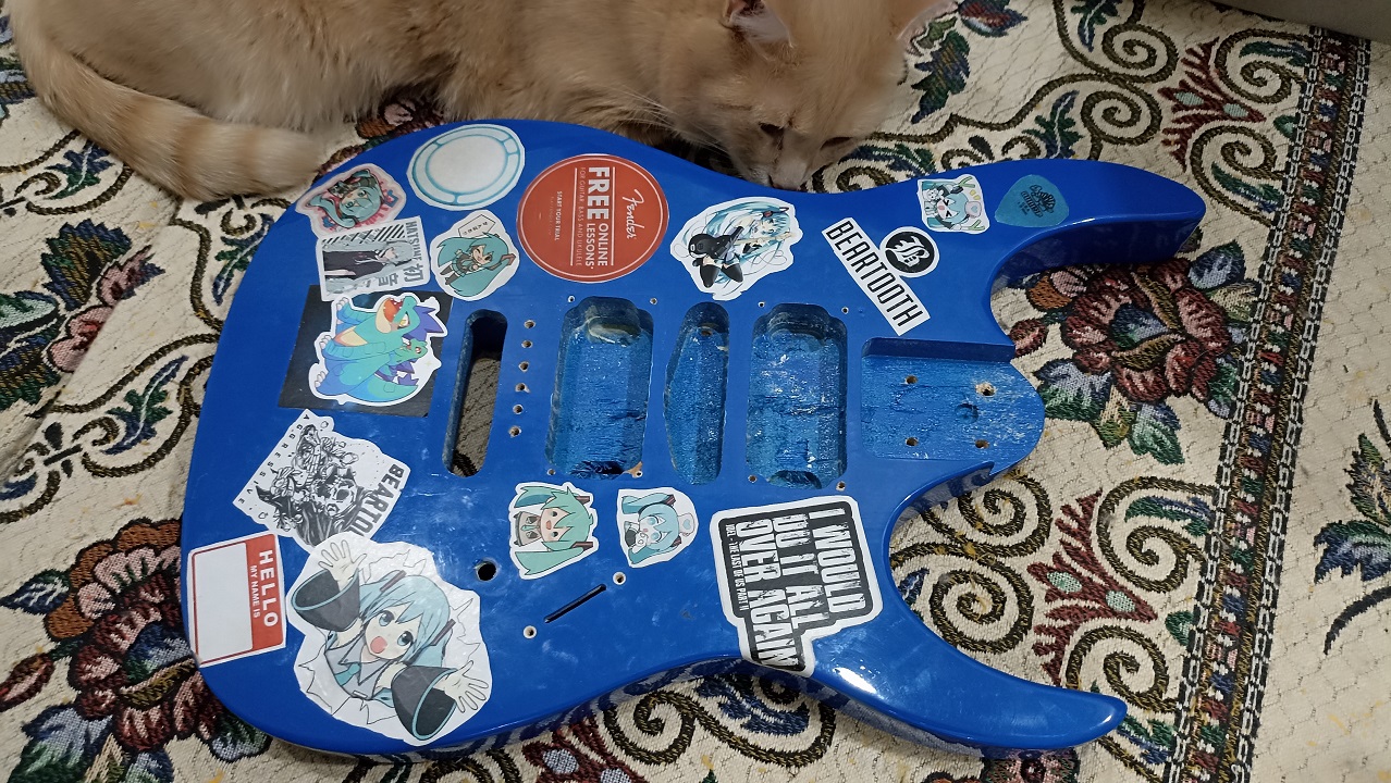 Не все ультрадешёвые электрогитары одинаково плохи - 2 Не все ультрадешёвые электрогитары одинаково плохи - 2