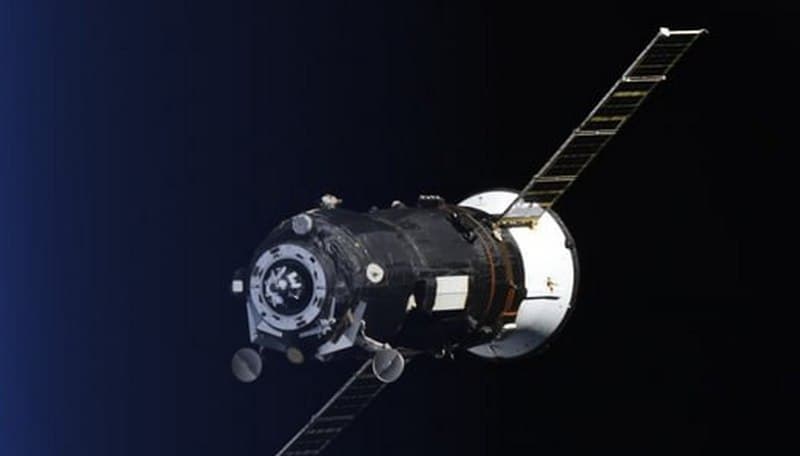 Первый пуск с Байконура после сложной реконструкции стартового комплекса завершился успешной стыковкой «Прогресса МС-33» с МКС - 1