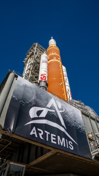 NASA объявило обратный отсчёт до запуска миссии Artemis II - 1