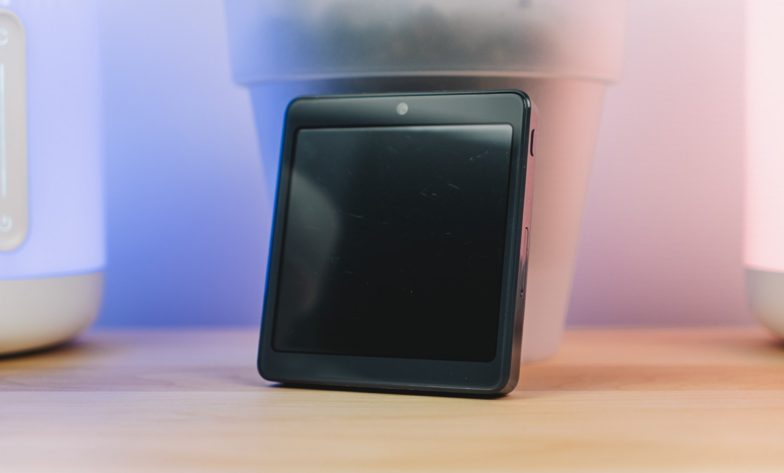 Я вскрыл платёжный терминал «Сбера» — внутри оказалась игровая консоль и телефон - 2