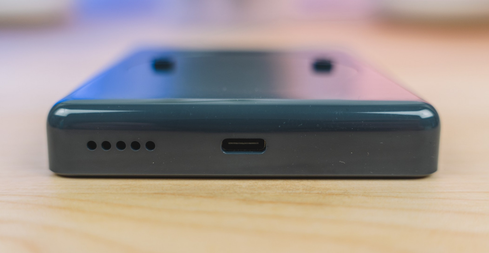 Я вскрыл платёжный терминал «Сбера» — внутри оказалась игровая консоль и телефон - 3