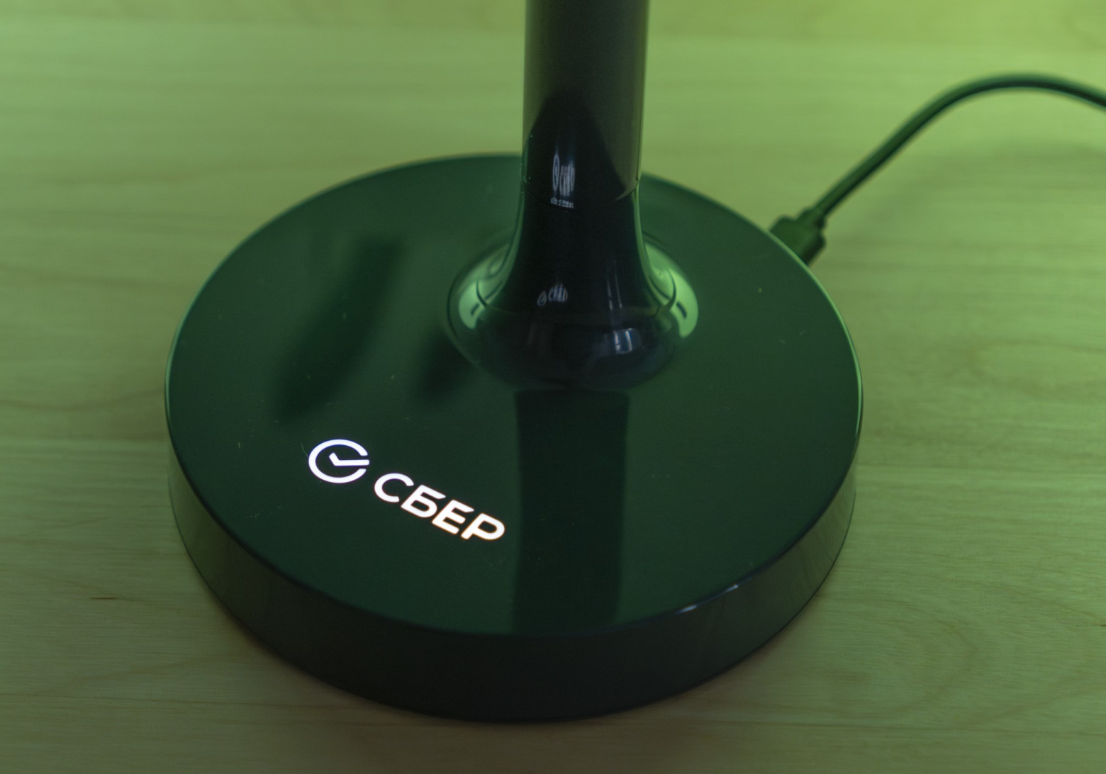 Я вскрыл платёжный терминал «Сбера» — внутри оказалась игровая консоль и телефон - 33