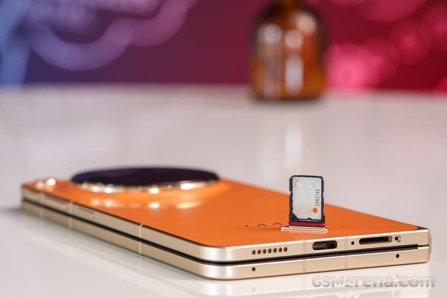 Oppo Find N6 может похвастаться не только почти невидимой складкой на экране, но и рекордной автономностью в классе - 1