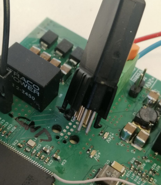 эту плату разрабатывали полгода и после сборки выяснилось, что не влезает самый главный разъём - для программирования