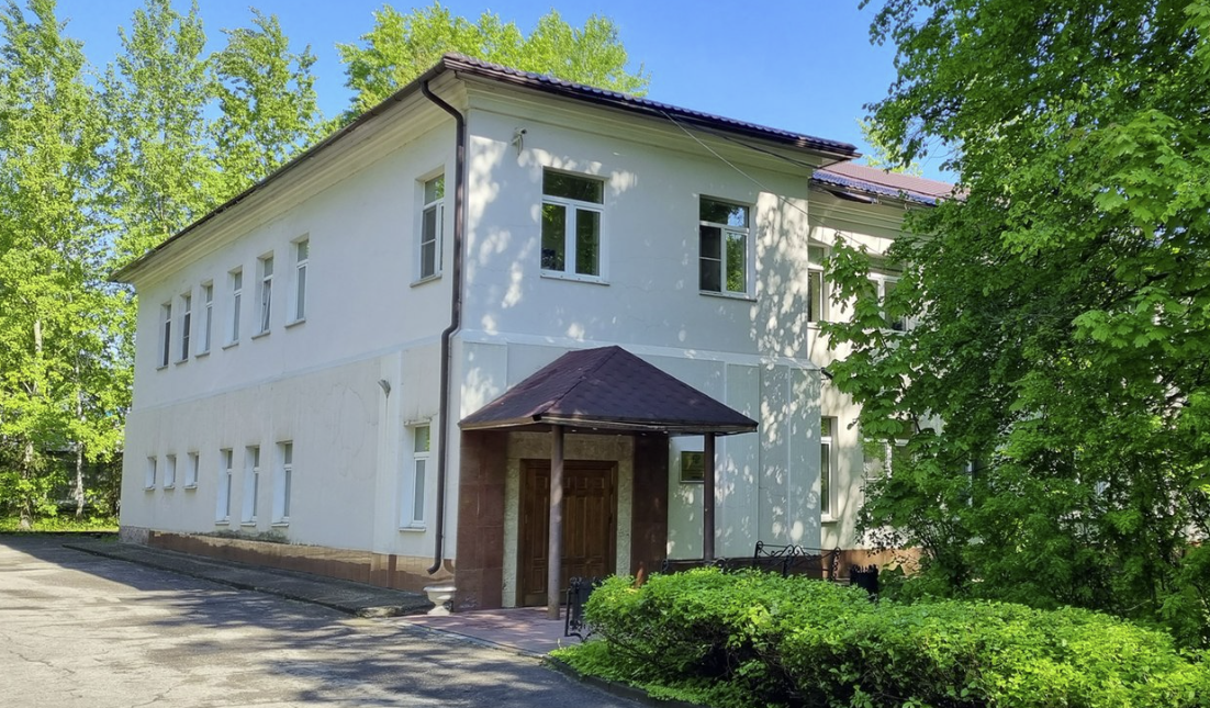 Вы не поверите, но вот так выглядит один из центров микроэлектроники в России. А-ля 19 век XIX.