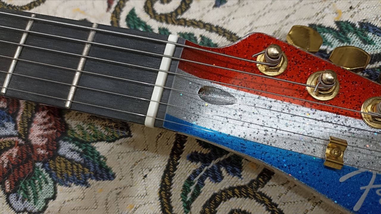 Это не Fender Buck Owens Telecaster, а подделка с Aliexpress - 18