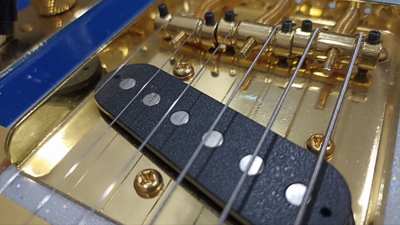 Это не Fender Buck Owens Telecaster, а подделка с Aliexpress - 22