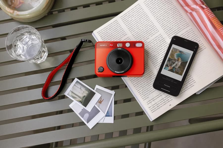 Подвинься, Fujifilm. Представлена камера мгновенной печати Leica Sofort 2, которая имеет немало преимуществ перед камерами Instax - 2