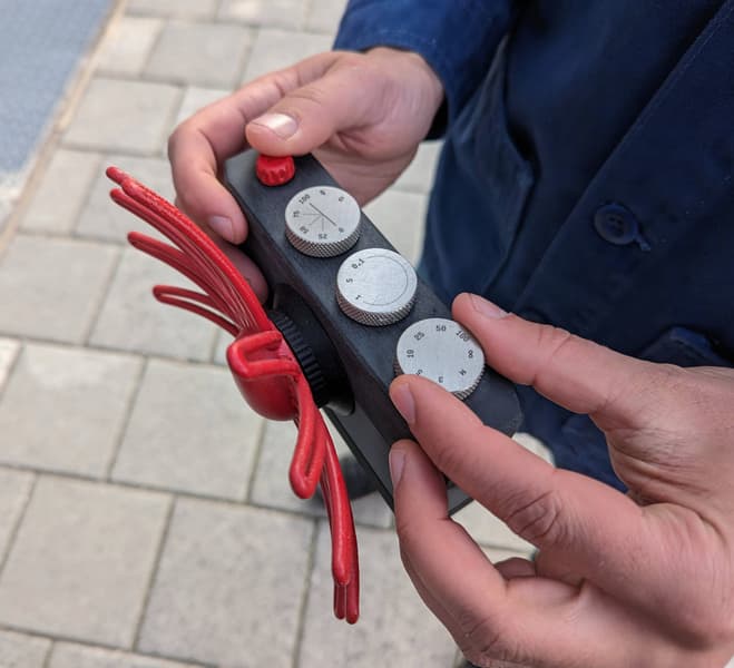 Создана фотокамера со встроенной нейросетью. Камера не умеет фотографировать, зато генерирует изображения - 2