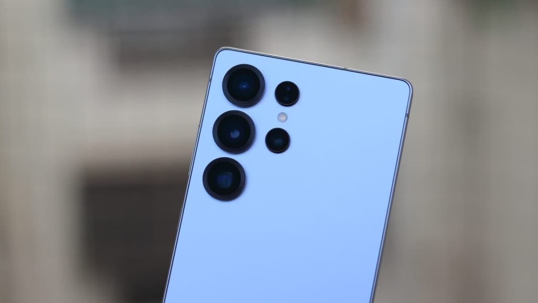 Samsung Galaxy S25 Ultra делает размытые снимки из-за бага — компания признала проблему и готовит исправление - 1 Samsung Galaxy S25 Ultra делает размытые снимки из-за бага — компания признала проблему и готовит исправление - 1