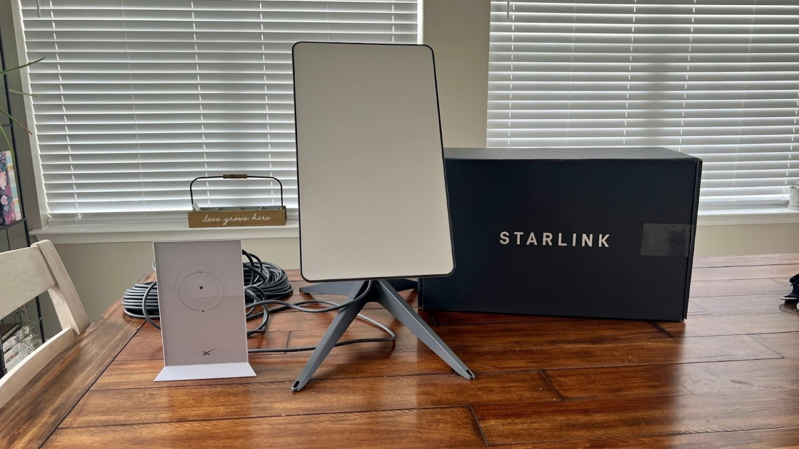 Спутниковый терминал Starlink