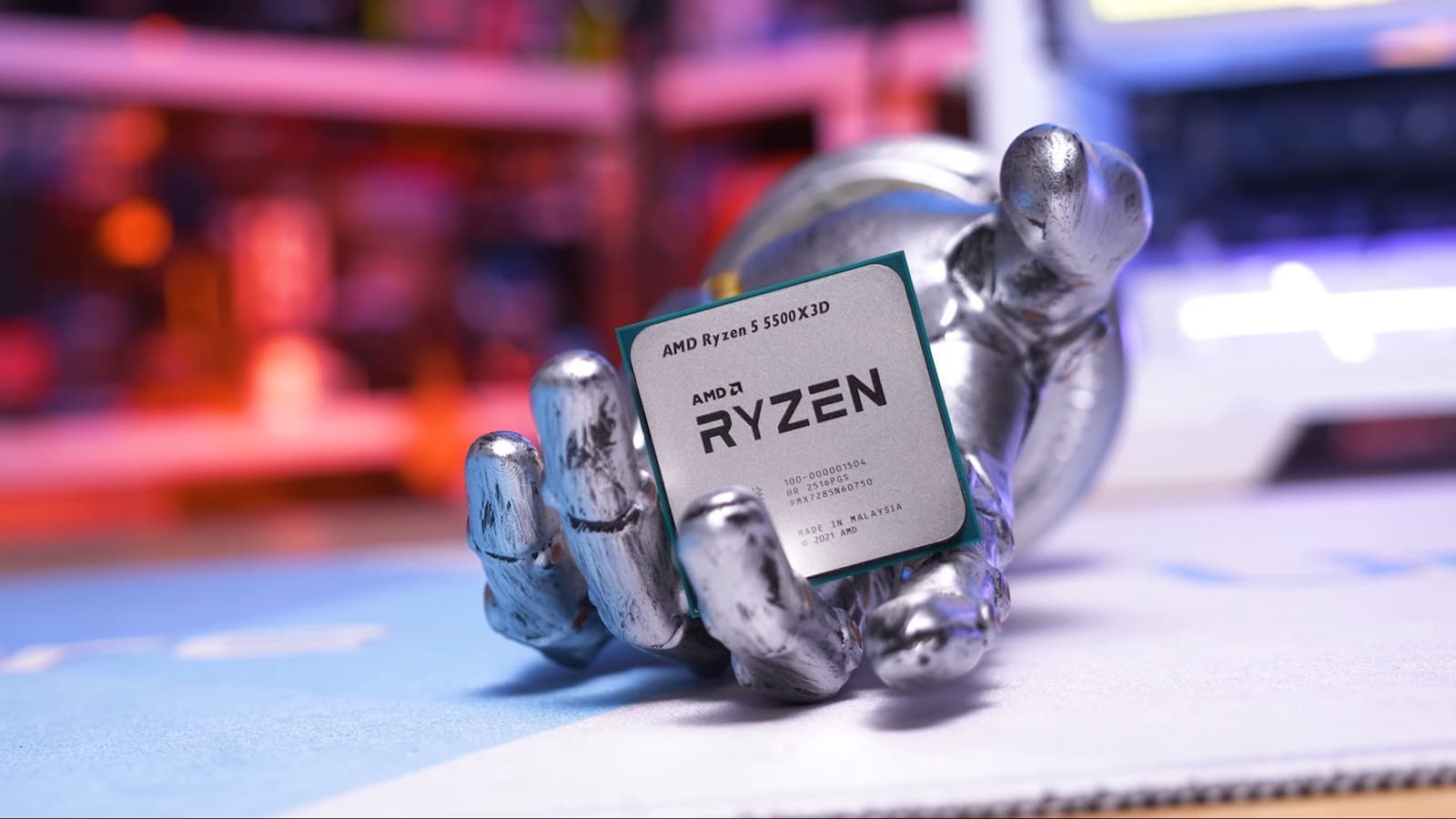 Уникальный процессор Ryzen 9 9950X3D2 Dual Edition оказался спорным продуктом. Первый большой обзор показывает почти нулевой прирост в играх - 5