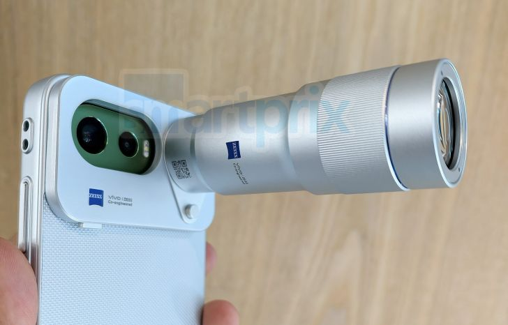 «Фанатский» смартфон с объективом Zeiss: Vivo X300 FE, который недавно вышел в России, показали вживую - 1