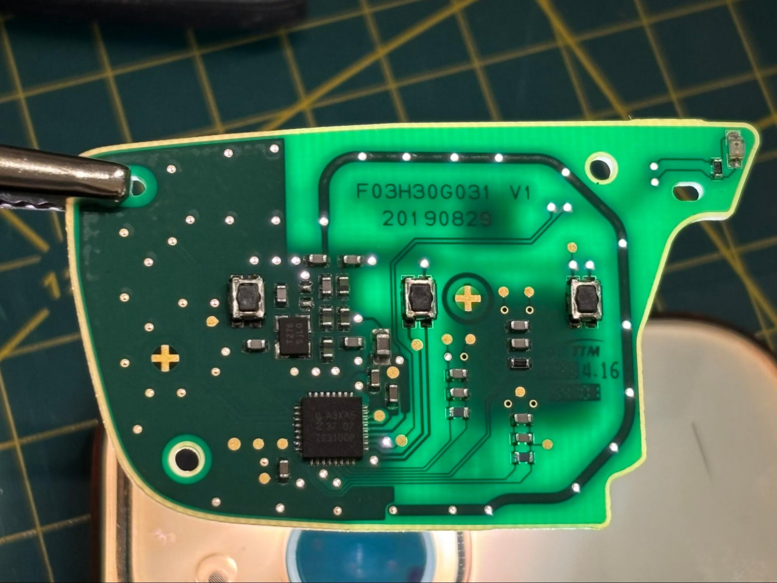 Номер платы: F03H30G031 V1 20190829 (специально привожу текстом, чтобы энтузиасты могли взять за основу текущую статью и «добить» исследование)