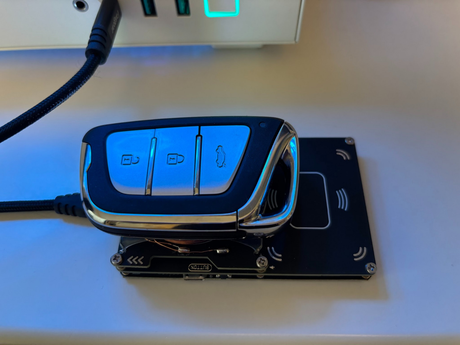 Реверсим штатный ключ сигнализации JAC-Москвич - 33