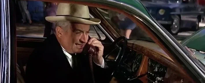 Луи де Фюнес тоже рад французскому прогрессу